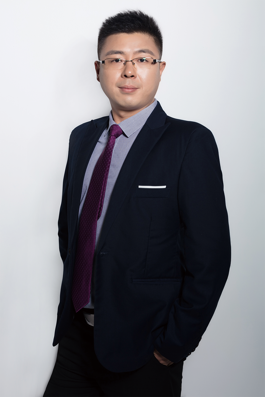 证券公司经纪人(证券公司经纪人可以炒股吗)