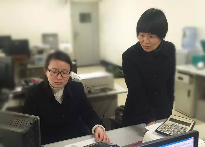 证券公司柜员(证券公司柜员岗待遇)