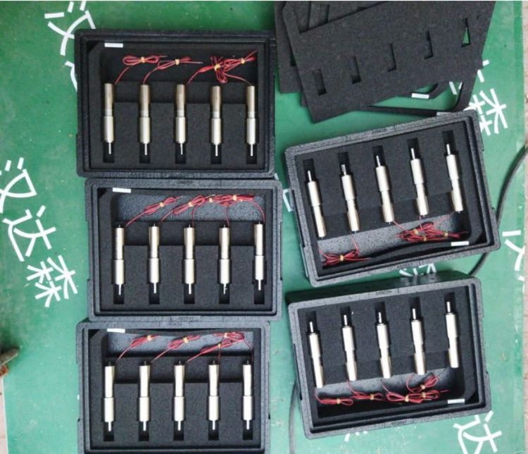 贵金属刷电机(贵金属刷和碳刷)