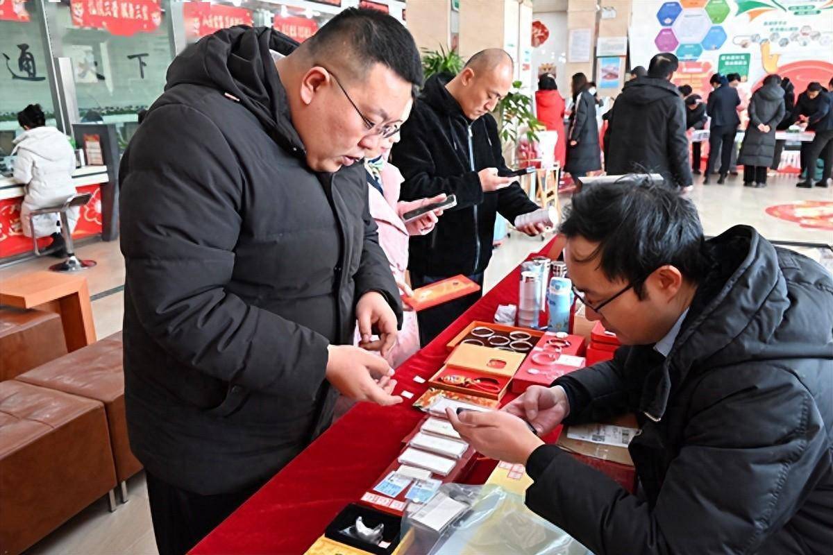 六安贵金属(六安黄金价格今天多少一克)