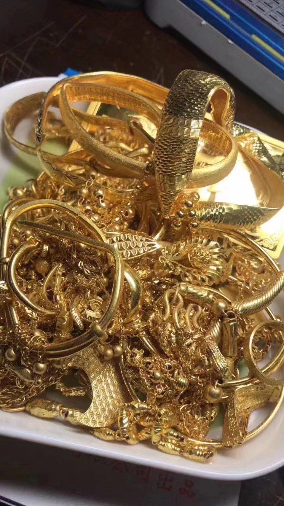 黄金货币(黄金货币属性)