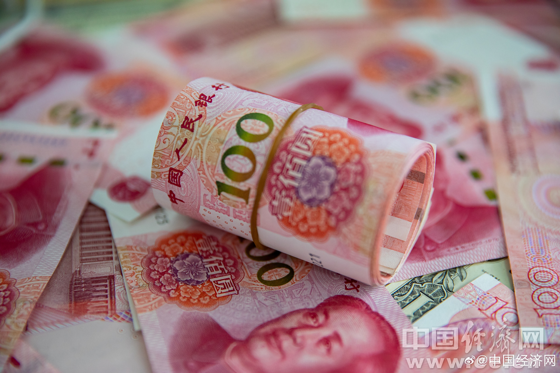 发行货币(1985广东发行货币)